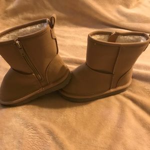 Girl toddler boots